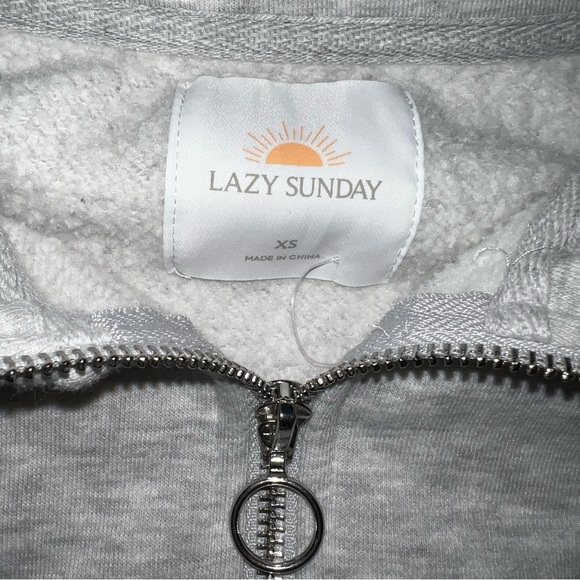 Lazy Sunday Cropped Sweatshirt Size XS - Picture 5 of 5